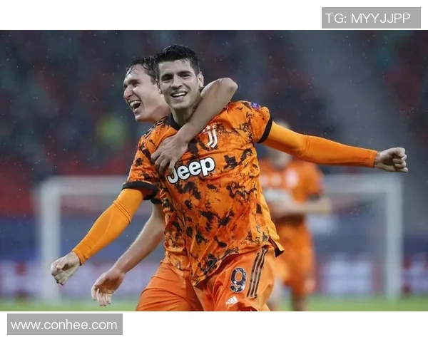 费伦与尤文激战正酣谁能在这场对决中笑到最后